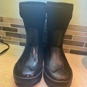 Bogs Kids Black Boots size 1 youth